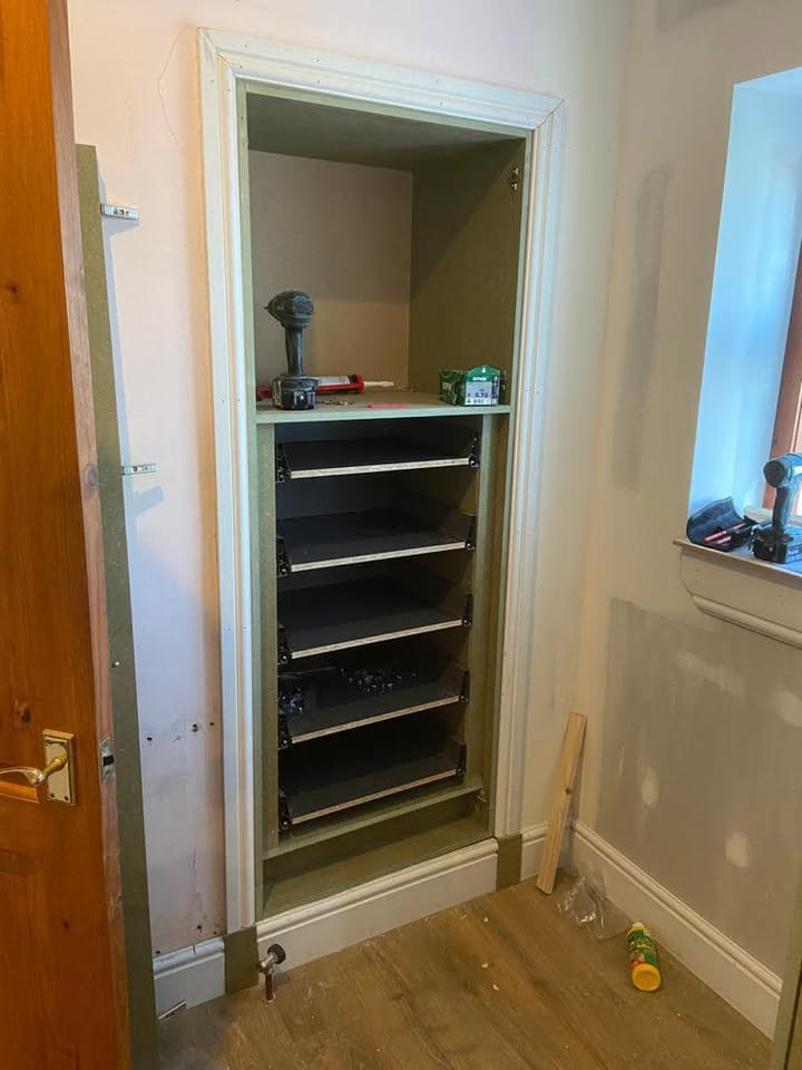 Bespoke built in wardrobes and storage in Linlithgow