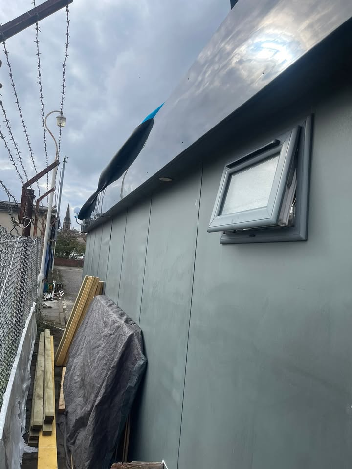 Cabin roof repairs and new carport in Dundee