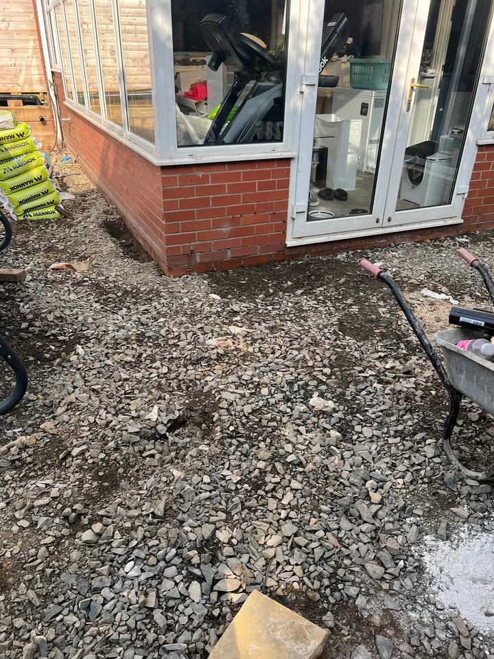 Garden room and landscaping in Baberton