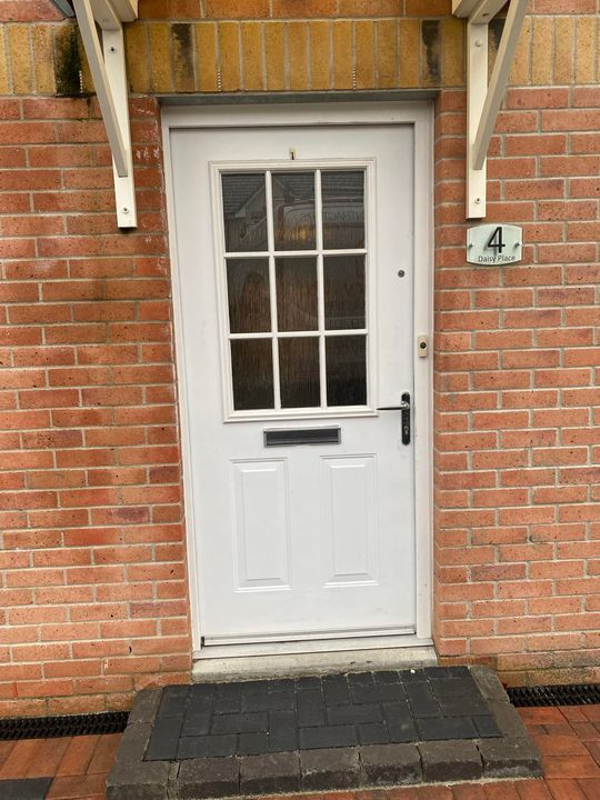 New Composite door fitted in Newton Mearns