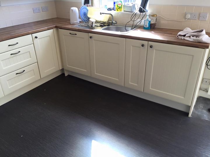 New range cooker and additional units. Existing unit refurb and worktops for Robin Bennie with James Mochrie