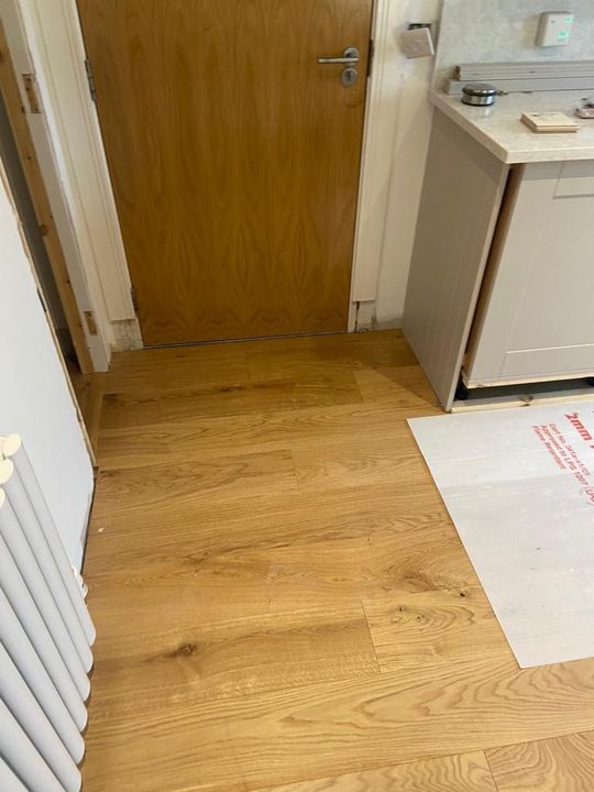 Rennie Macintosh Kitchen and engineered flooring in Coatbridge